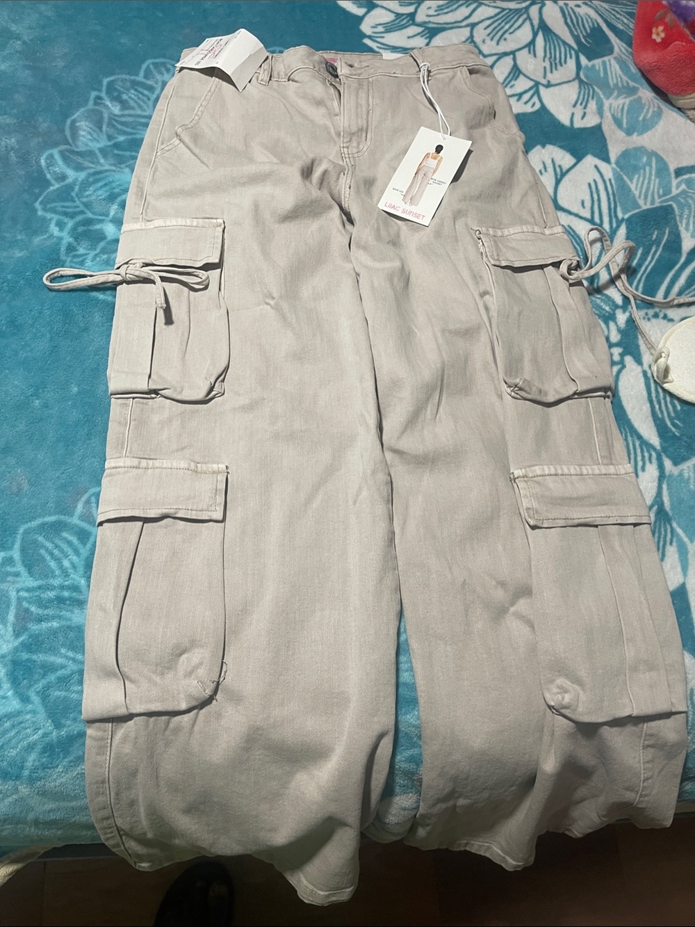 Cargo Wide-Leg Cargo Pants in Light Beige by Cargo